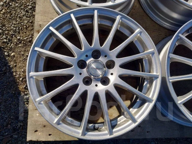 Hot Stuff Cross Speed Cyber-5. 6.0x16", 5x100, ET42, �� 67,1���. ����