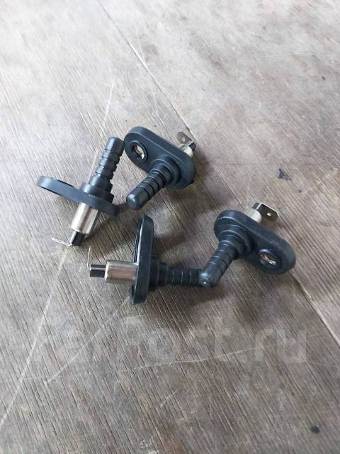 Концевик капота, двери. Для сигнализации, новый, в наличии. Цена: 100 ...