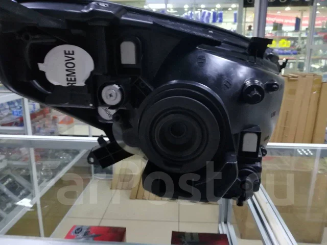 ���� Toyota Rav 4 2003-05 81150-42240 ����