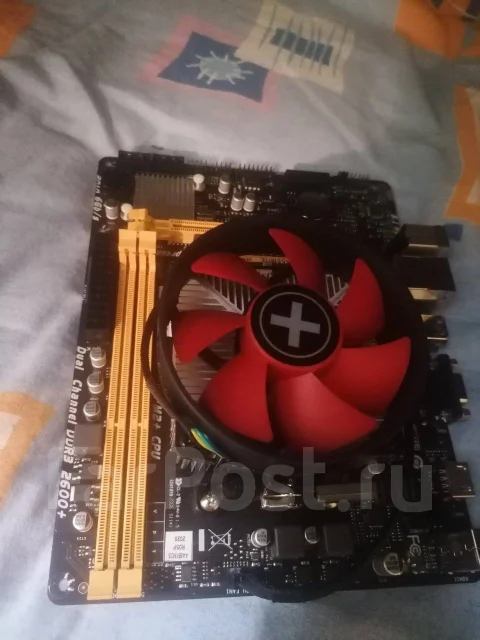 Socket FM2+ ����