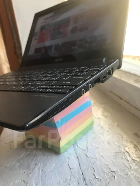 Acer Aspire One D255. 10.1", 1,7����, ��� 2048 ��, ���� 160���, WiFi: 1, ����������� �� 3��. ����