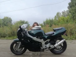 Suzuki GSX-R 400. 400����. ��., ��������, ���, � �������� ����