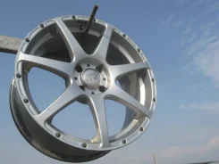 RAYS Sebring ITC Sport Mesh. 7.0x17", 4x100, ET35 ����