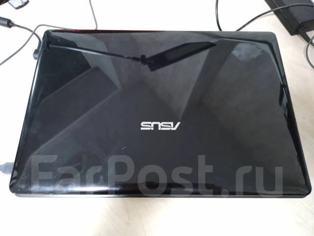 Asus N61Jv. 16", 2,4����, ��� 3072 ��, ���� 320���, WiFi: 1, Bluetooth: 1 ����