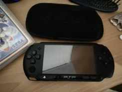 Sony PSP Street E1000 ����