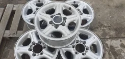 Isuzu. 7.0x16", 6x139.7, ET38, �� 100,0���. ����