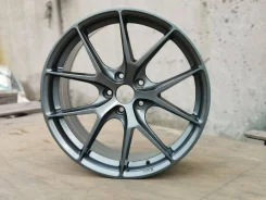 HRE P101. 8.5x19", 5x114.3, ET35, �� 73,1���. ����