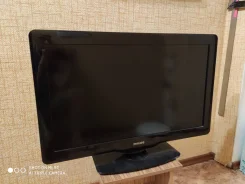 Philips 32PFL3605. LCD (��) ����