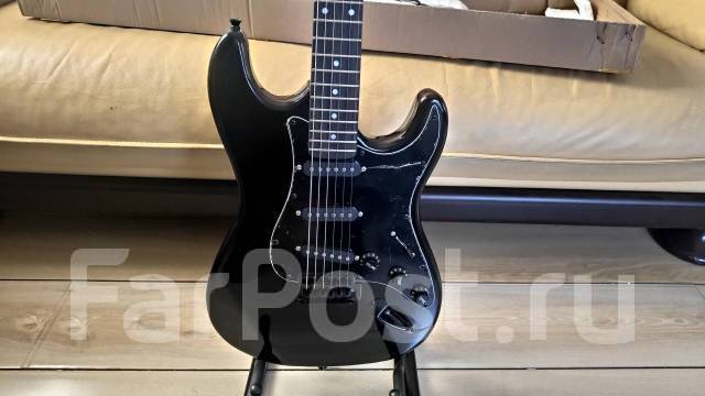 Мио 14. Мио 12. Мио акияма плачет. Мио акияма. Мио акияма.