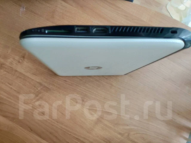 HP Pavilion TouchSmart. 10.6", 1����, ��� 2048 ��, ���� 500���, WiFi: 1, Bluetooth: 1, ����������� �� 4��. ����