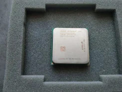 AMD Mobile Athlon 64 3200+ ����
