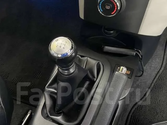 Toyota iQ. ��������, ��������, 1.3 (122��.�.), ������, 26 700����. ��, �/�. ��� ����� �� ������������ ����