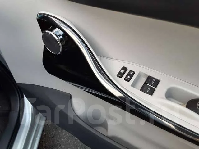 Toyota iQ. ��������, ��������, 1.3 (122��.�.), ������, 17 500����. ��, �/�. ��� ����� �� ������������ ����