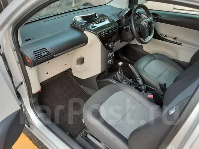 Toyota iQ. ��������, ��������, 1.3 (122��.�.), ������, 17 500����. ��, �/�. ��� ����� �� ������������ ����