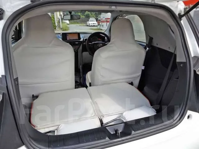 Toyota iQ. �������, ��������, 1.3 (94��.�.), ������, 27 400����. ��, �/�. ��� ����� �� ������������ ����