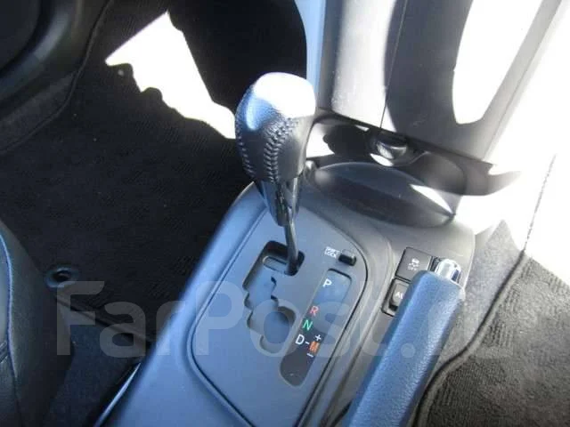 Toyota iQ. ��������, ��������, 1.3 (94��.�.), ������, 8 000����. ��, �/�. ��� ����� �� ������������ ����