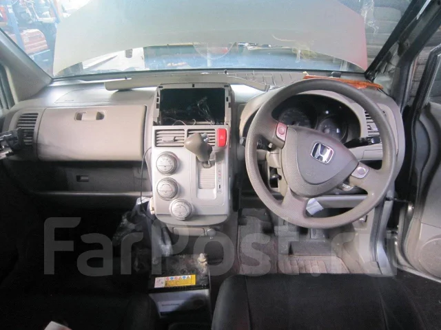 Honda Mobilio. GB1 GB2, L15A ����