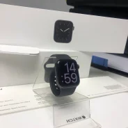 Apple Watch Series 5 ����