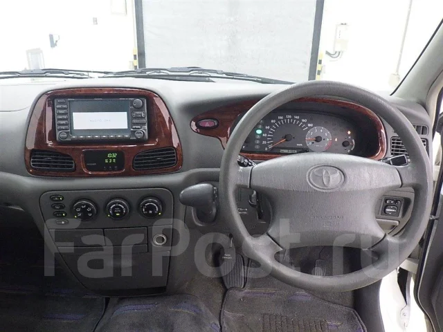 Toyota Noah. �������, ������, 2.0 (130��.�.), ������, 65����. ��, �/�, ��� ���. ��� ����� �� ������������ ����