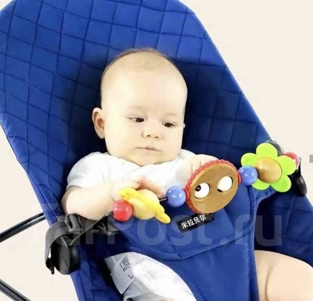 Аналог игрушки на шезлонг babybjorn