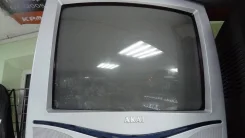 Akai ����