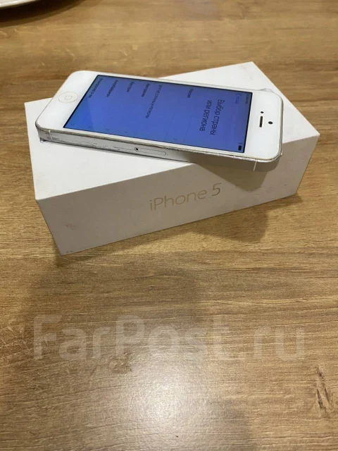 Apple iPhone 5. �/�, �����, 3G, 4G LTE ����