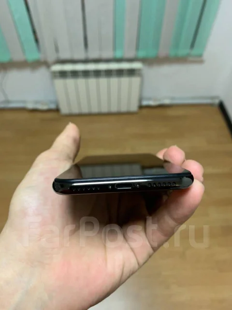 Apple iPhone X. �����, ������, 3G, 4G LTE, ����������, NFC ����