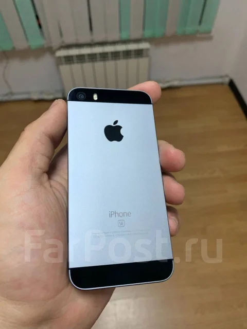 Apple iPhone SE. �/�, ����� ����