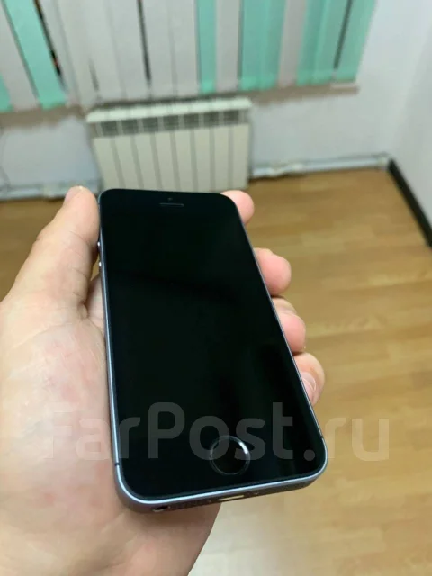 Apple iPhone SE. �/�, ����� ����