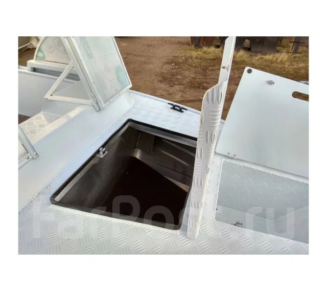Wyatboat. 2021 ���, ����� 4,9��., ��������� ��� ���������, ������. ��� ����� �� ���������� ����