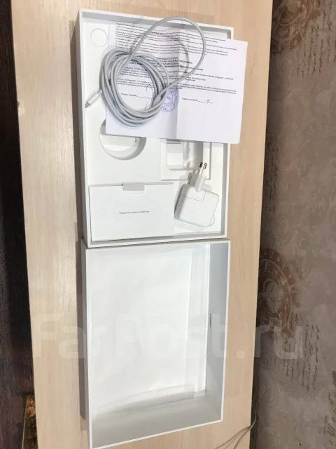 Apple MacBook Air 13 2020. 13", ��� 8 ��, ���� 256���, WiFi: 1, Bluetooth: 1, ����������� �� 10��. ����