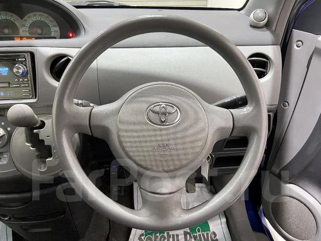 Toyota Sienta. �������, 4wd, 1.5 (105��.�.), ������, 88����. ��, �/�, ��� ���. ��� ����� �� ������������ ����