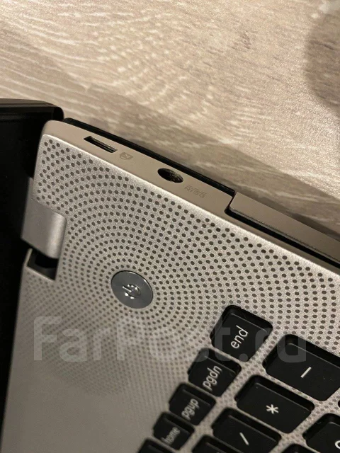 Asus N56VV-S4039H. 15.6", 2,6����, ��� 4 ��, ���� 750���, WiFi: 1, Bluetooth: 1 ����