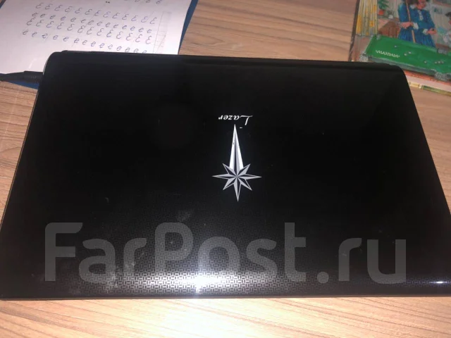 V-lazer. 15.6", ��� 8 ��, ���� 500���, WiFi: 1, Bluetooth: 1 ����