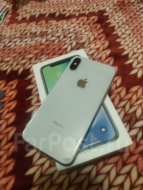 Apple iPhone X. �/�, �����, 4G LTE, NFC ����
