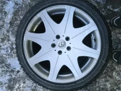 Hot Stuff Stich Legzas D800. 8.0/9.0x18", 5x114.3, ET38/38, �� 60���. ����
