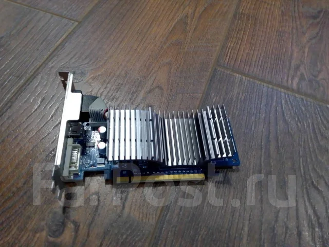 GeForce 210 ����