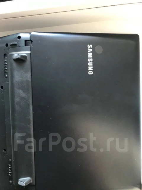 Samsung N102-JA02. 11", 1,3����, ��� 1024 ��, ���� 250���, WiFi: 1, ����������� �� 1��. ����