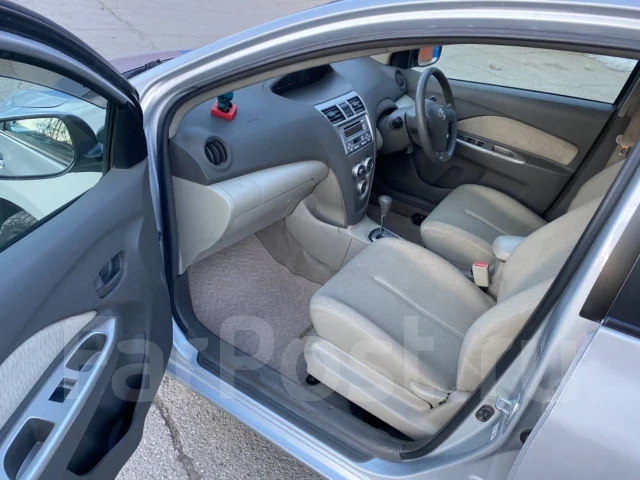 Toyota Belta. �������, ��������, 1.0 (71��.�.), ������, 121����. �� ����