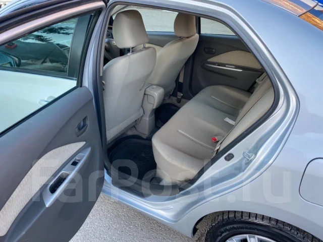 Toyota Belta. �������, ��������, 1.0 (71��.�.), ������, 121����. �� ����