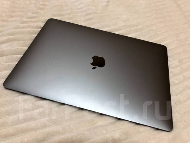 美品　Macbook Air 2020 i3 8GB　256GB Купить MacBook Air 2020 13