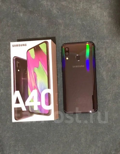 Samsung Galaxy A40. �/�, �����, 3G, 4G LTE, Dual-SIM, NFC ����
