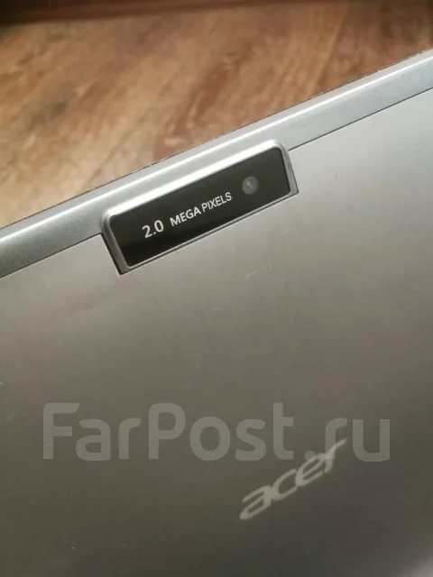 Acer Aspire Switch 10. 10.1", 1,8����, ��� 2048 ��, ���� 32���, WiFi: 1, Bluetooth: 1, ����������� �� 3��. ����