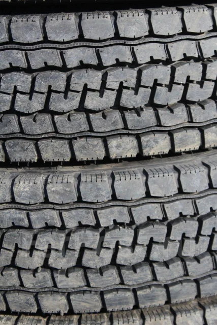 Bridgestone M890. ������, �/�, ����� 5 % ����