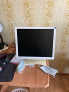 BenQ. 17" ����
