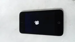 Apple iPod. ����