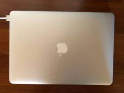 Apple MacBook Air 13 2012 Mid. 13.3", 1,8����, ��� 4 ��, ���� 128���, WiFi, Bluetooth, ����������� �� 1��. ����
