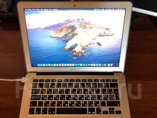Apple MacBook Air 13 2012 Mid. 13.3", 1,8����, ��� 4 ��, ���� 128���, WiFi: 1, Bluetooth: 1, ����������� �� 1��. ����