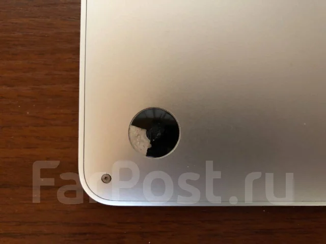 Apple MacBook Air 13 2012 Mid. 13.3", 1,8����, ��� 4 ��, ���� 128���, WiFi: 1, Bluetooth: 1, ����������� �� 1��. ����