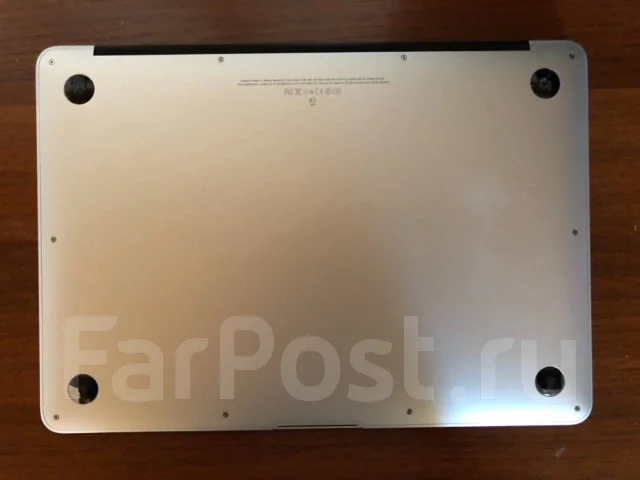 Apple MacBook Air 13 2012 Mid. 13.3", 1,8����, ��� 4 ��, ���� 128���, WiFi: 1, Bluetooth: 1, ����������� �� 1��. ����